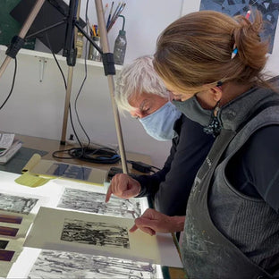 Art appraiser Jennifer Lynch with her colleague
