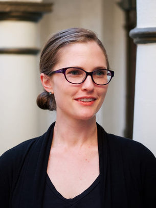 Headshot of UGallery Marketing and Tech Leah Drake