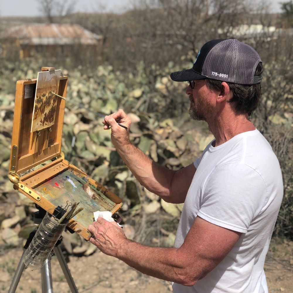  UGallery artist David Forks painting en plein air in Sanderson, Texas 
