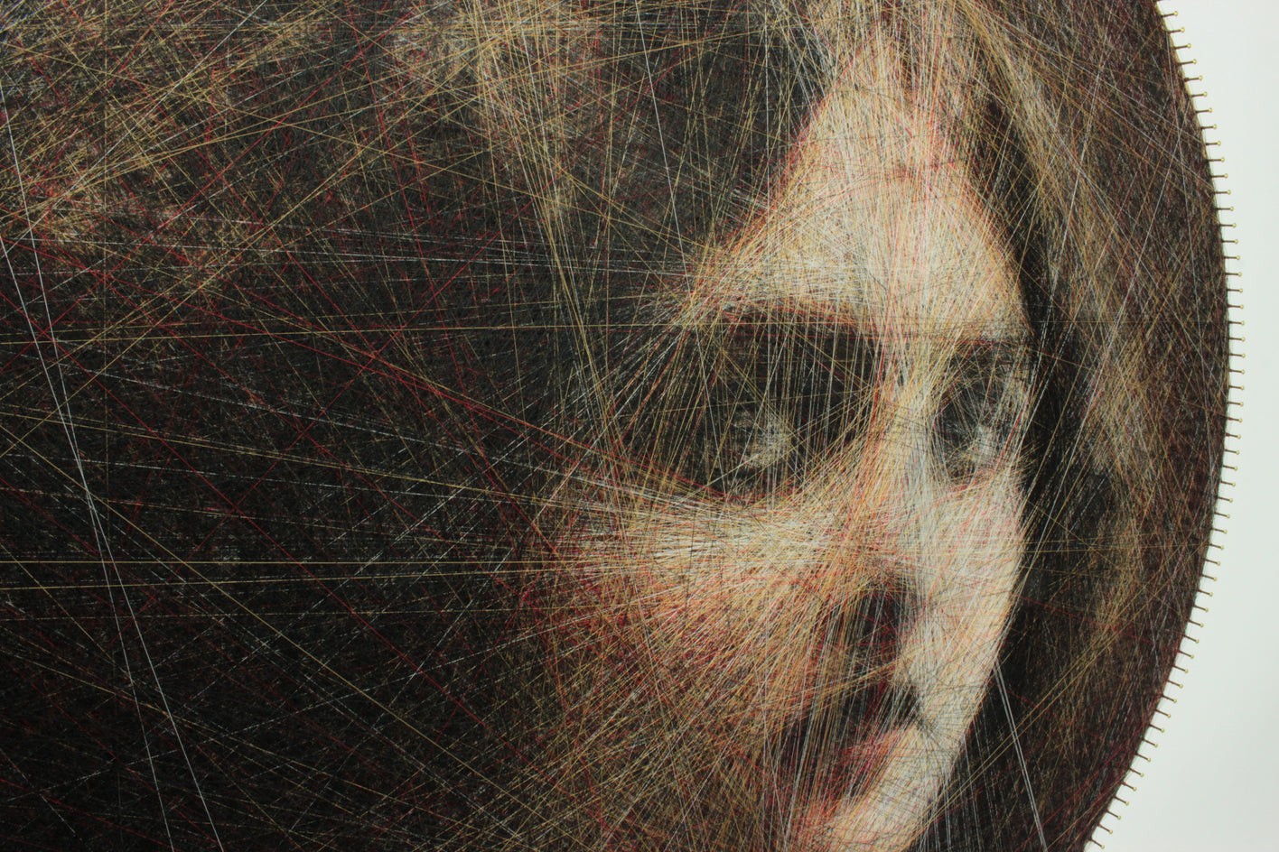 Inconnue by Ani Abakumova |  Side View of Artwork 