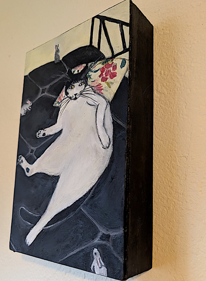 Lounging Diva by Kat Silver |  Side View of Artwork 