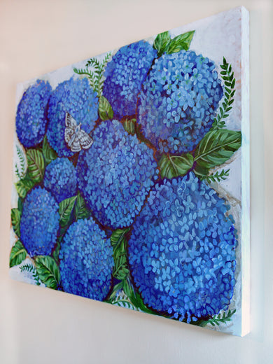 Nikko Blue by Kira Yustak |  Side View of Artwork 