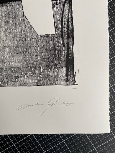 Look At Me by Natalia Pawlus |  Side View of Artwork 