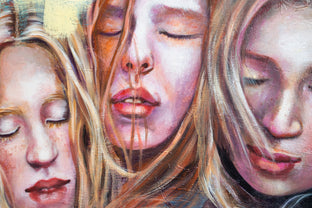 Cuori Connessi by Paola Ruggiero |   Closeup View of Artwork 