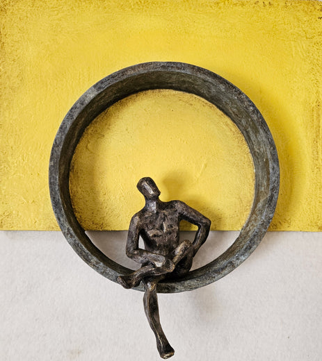 Serie Yellow: The Circle by Yelitza Diaz |  Artwork Main Image 