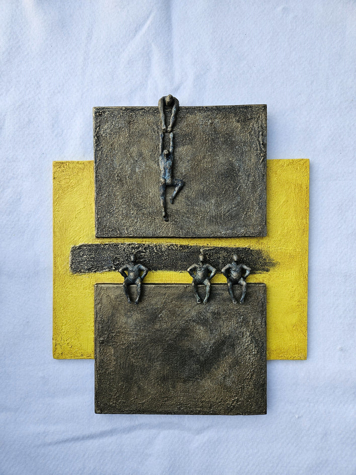 Serie Yellow: The Line by Yelitza Diaz |  Context View of Artwork 