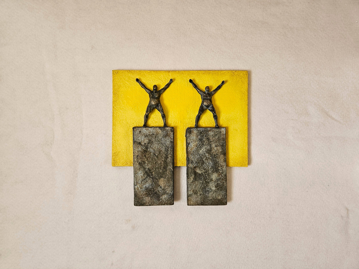 Serie Yellow: The Winners by Yelitza Diaz |  Context View of Artwork 