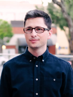  Headshot of UGallery Gallery Director Alex Farkas 