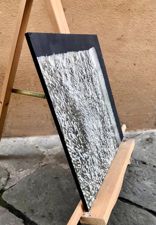 Lembo di Asciugamano Bianco by Simone Giaiacopi |  Side View of Artwork 