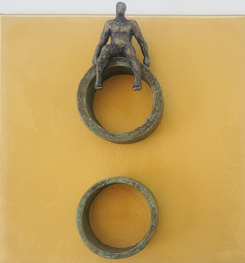 OO Man on Gold by Yelitza Diaz |  Artwork Main Image 