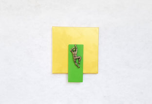 Green Climber on Gold by Yelitza Diaz |  Context View of Artwork 